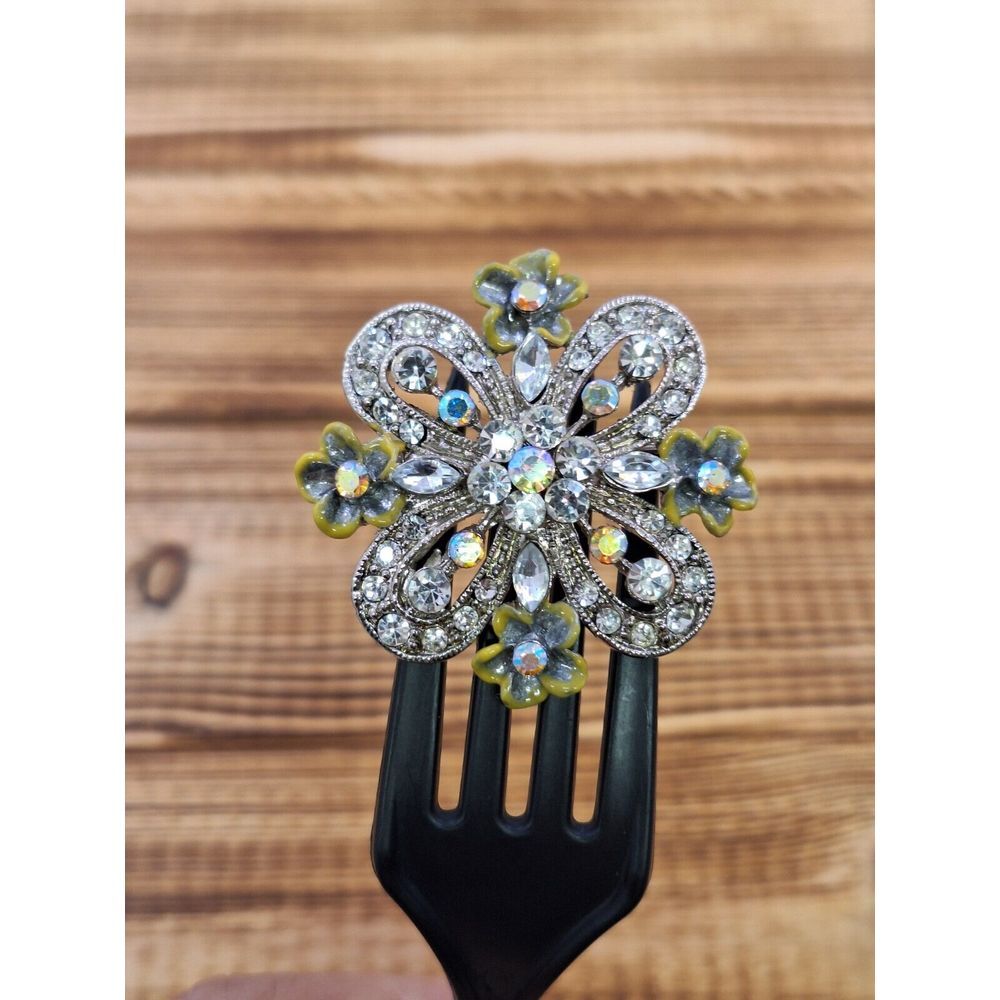 Vintage Rhinestone Brooch With Enamel‎ Flowers Silver Tone 1.5"